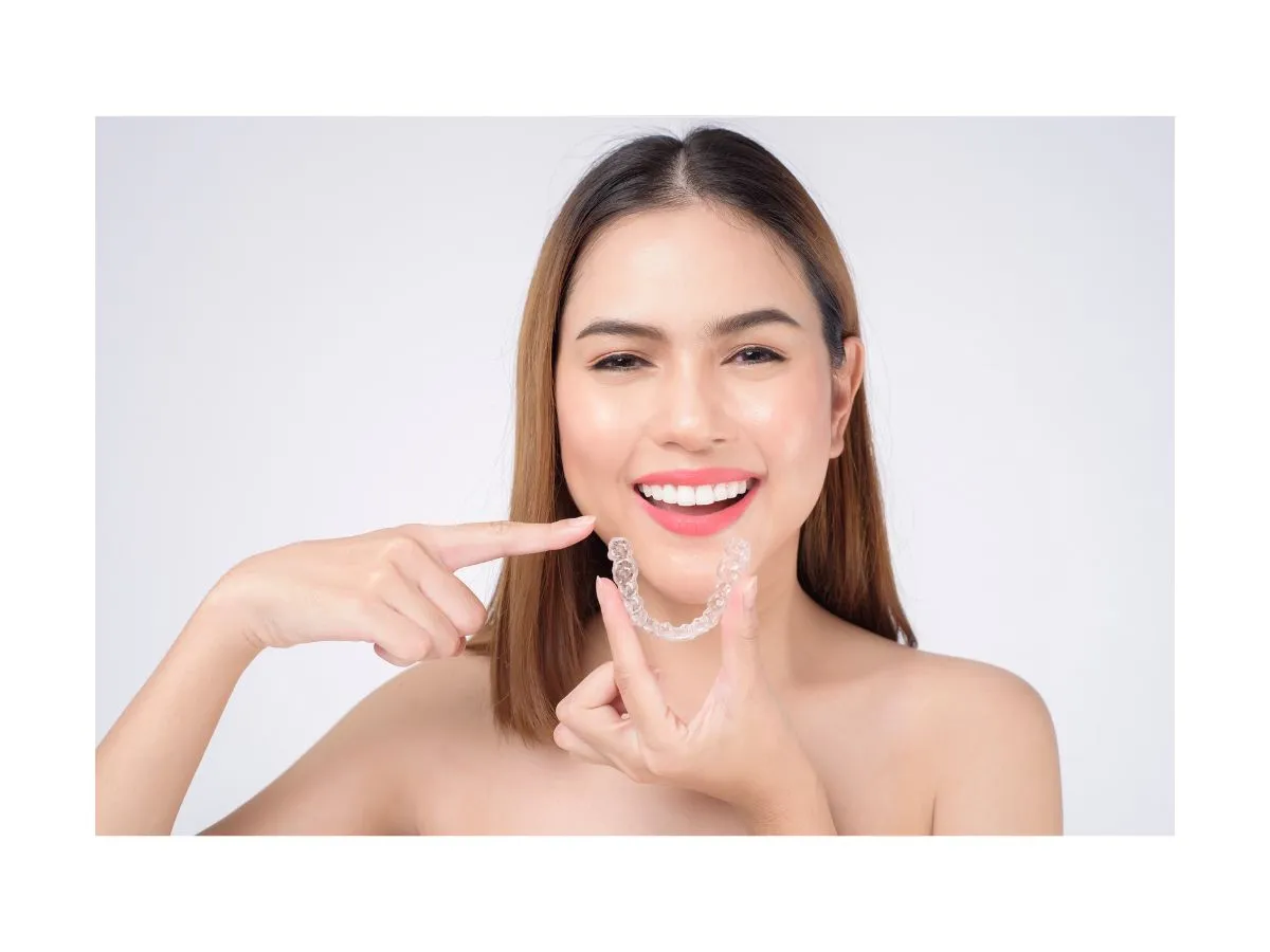 Confidence Connection: Smile Boosts Presence