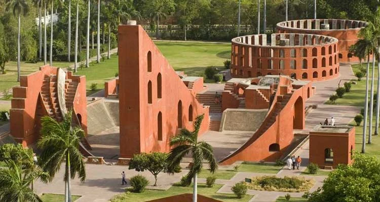 Must-Visit Places in Jaipur for a Day Trip From Delhi: A Complete Guide