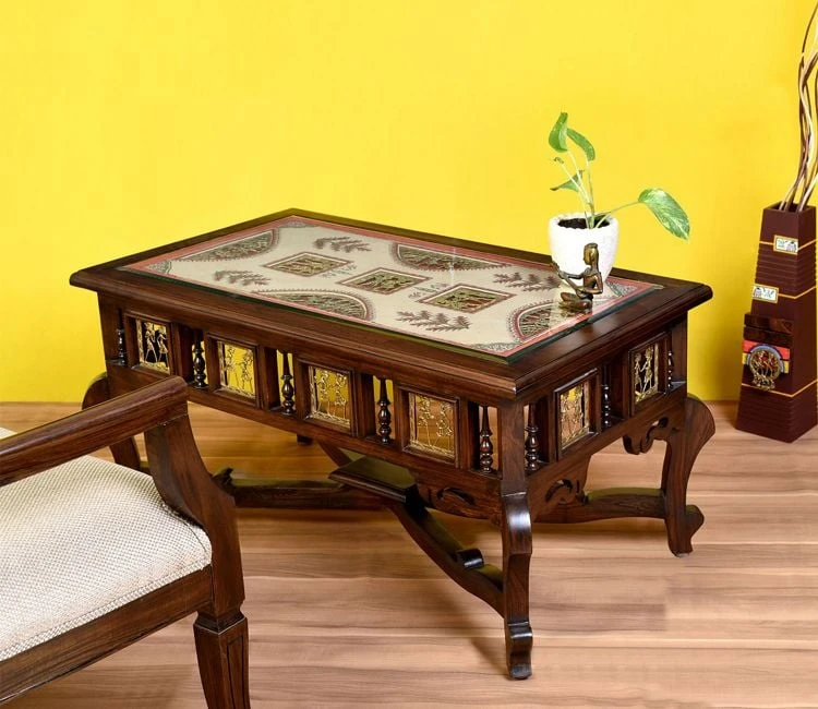 Small but Mighty: How Side Tables Can Transform Your Living Room