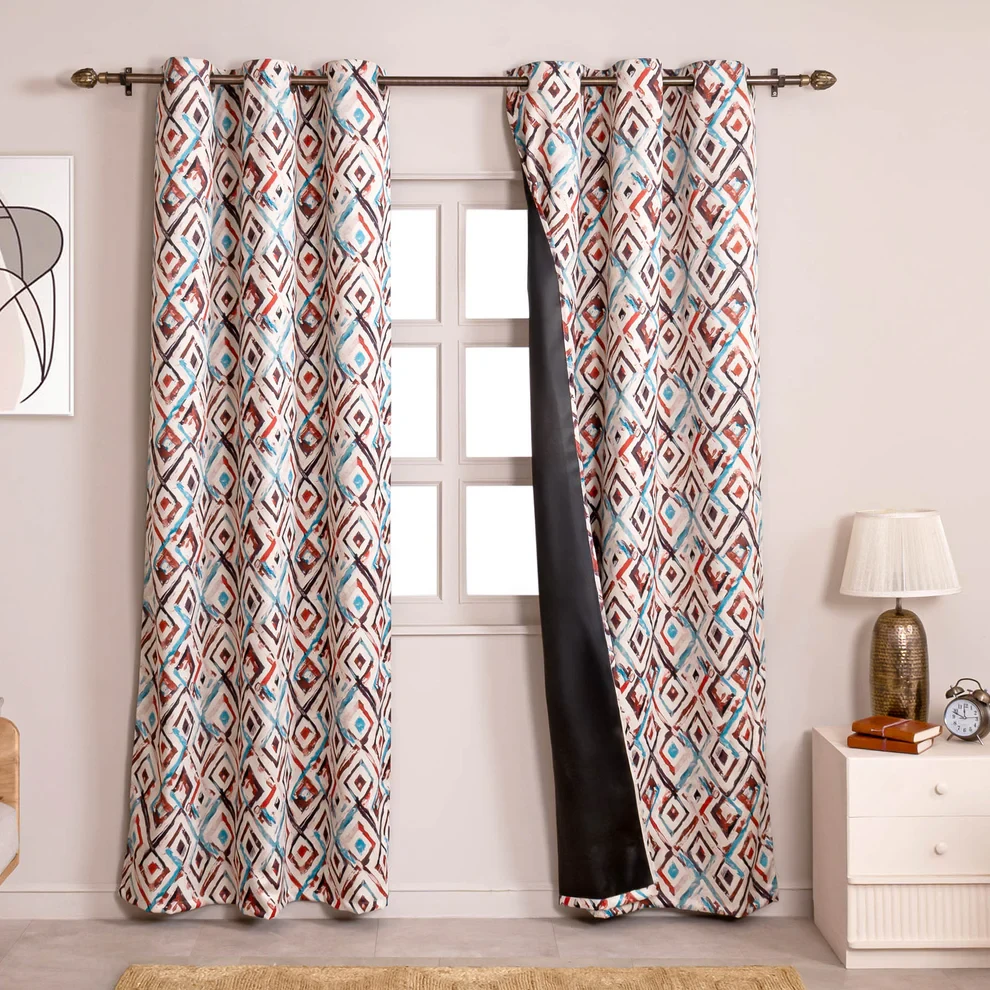 How to Choose the Perfect Curtains for Your Living Room