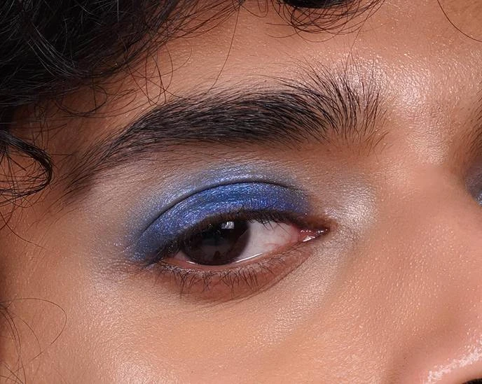 The 7-Step Guide to Create the Smokey Eyes Makeup Look With Just Smoky Kajal