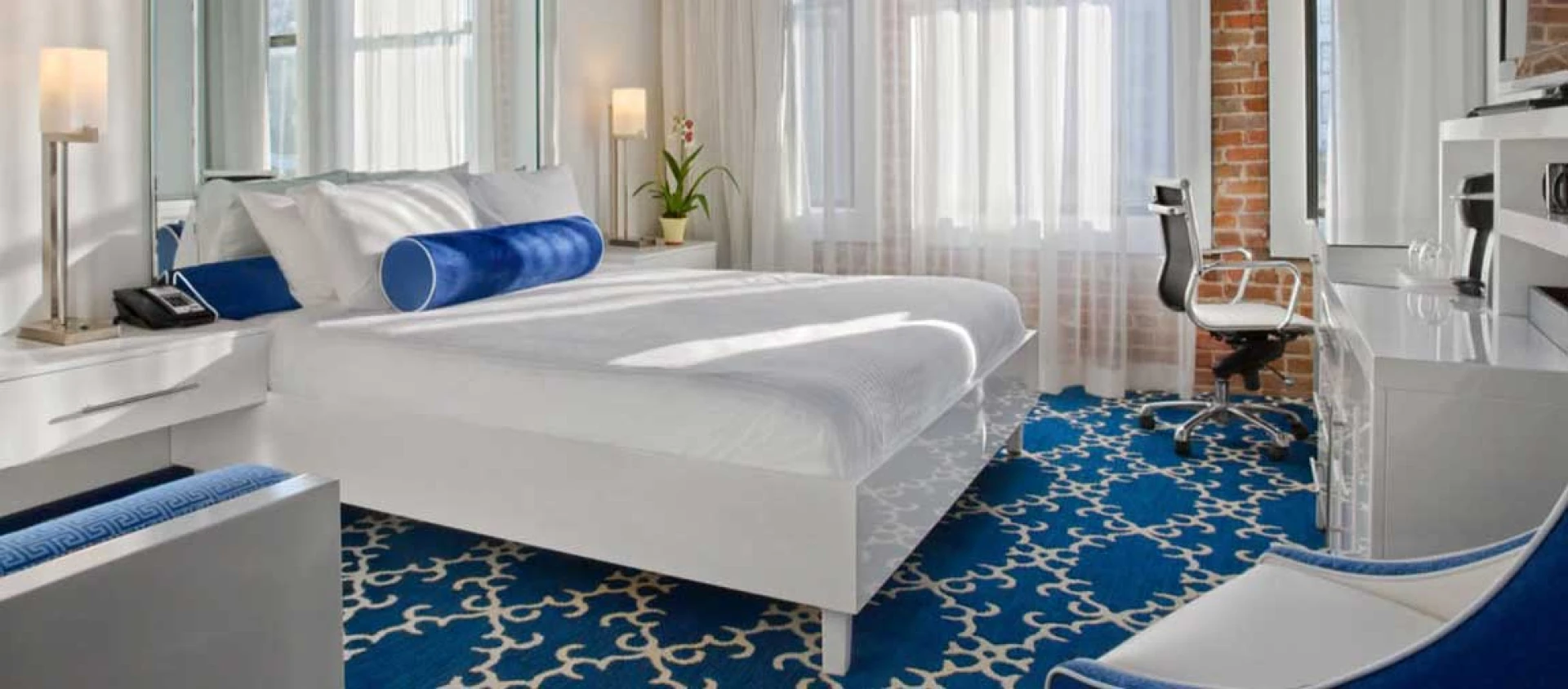 The Essential Guide to Hotel Furniture Care during High Traffic Seasons