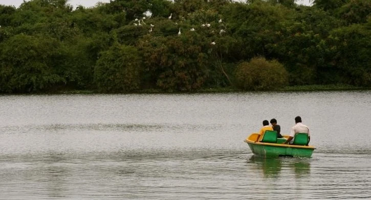 Reviving Natural Beauty: How Badkhal Lake Developed into a Major Eco-Tourism Destination