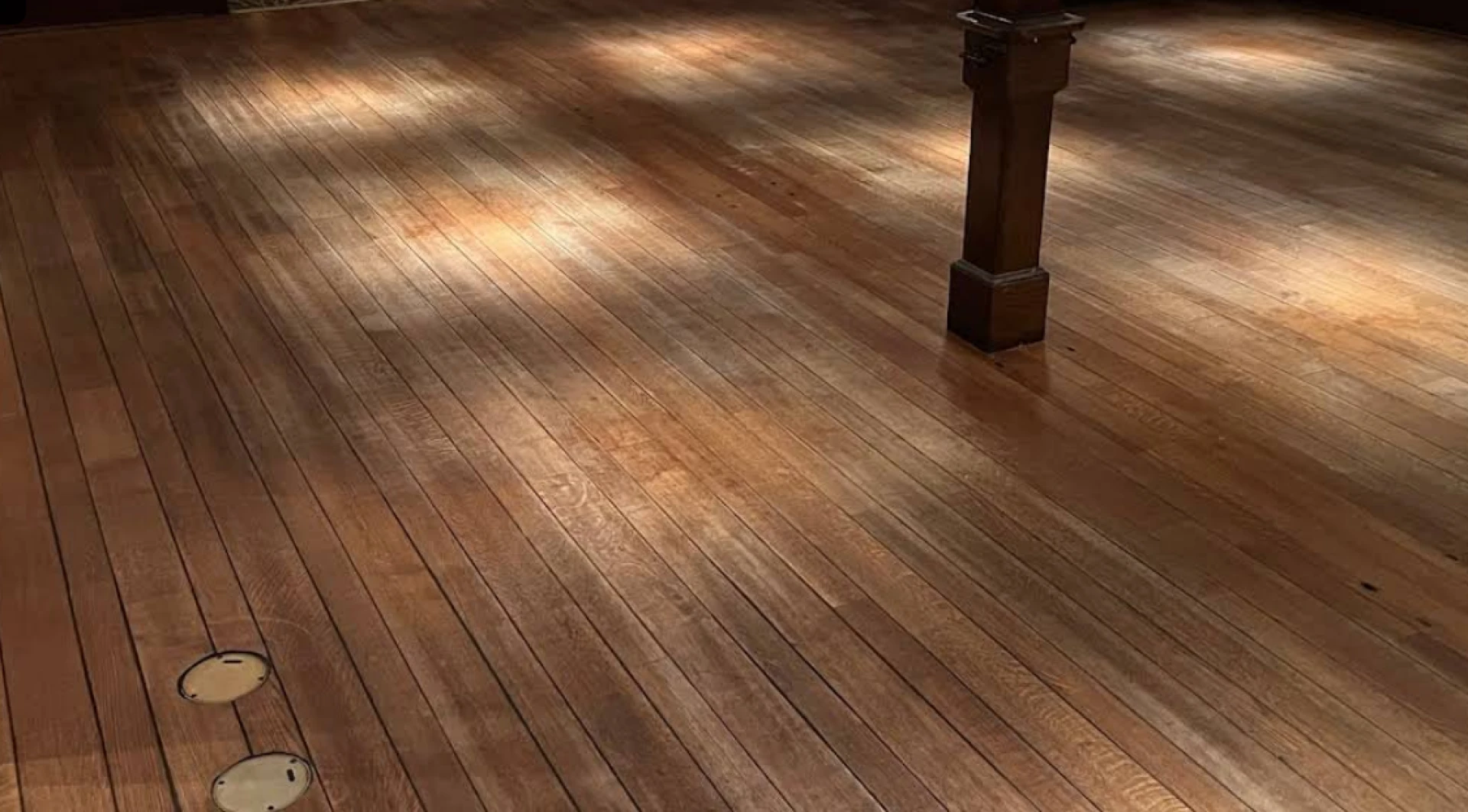 Top 7 Common Mistakes When Cleaning Engineered Hardwood Floors (and How to Avoid Them)