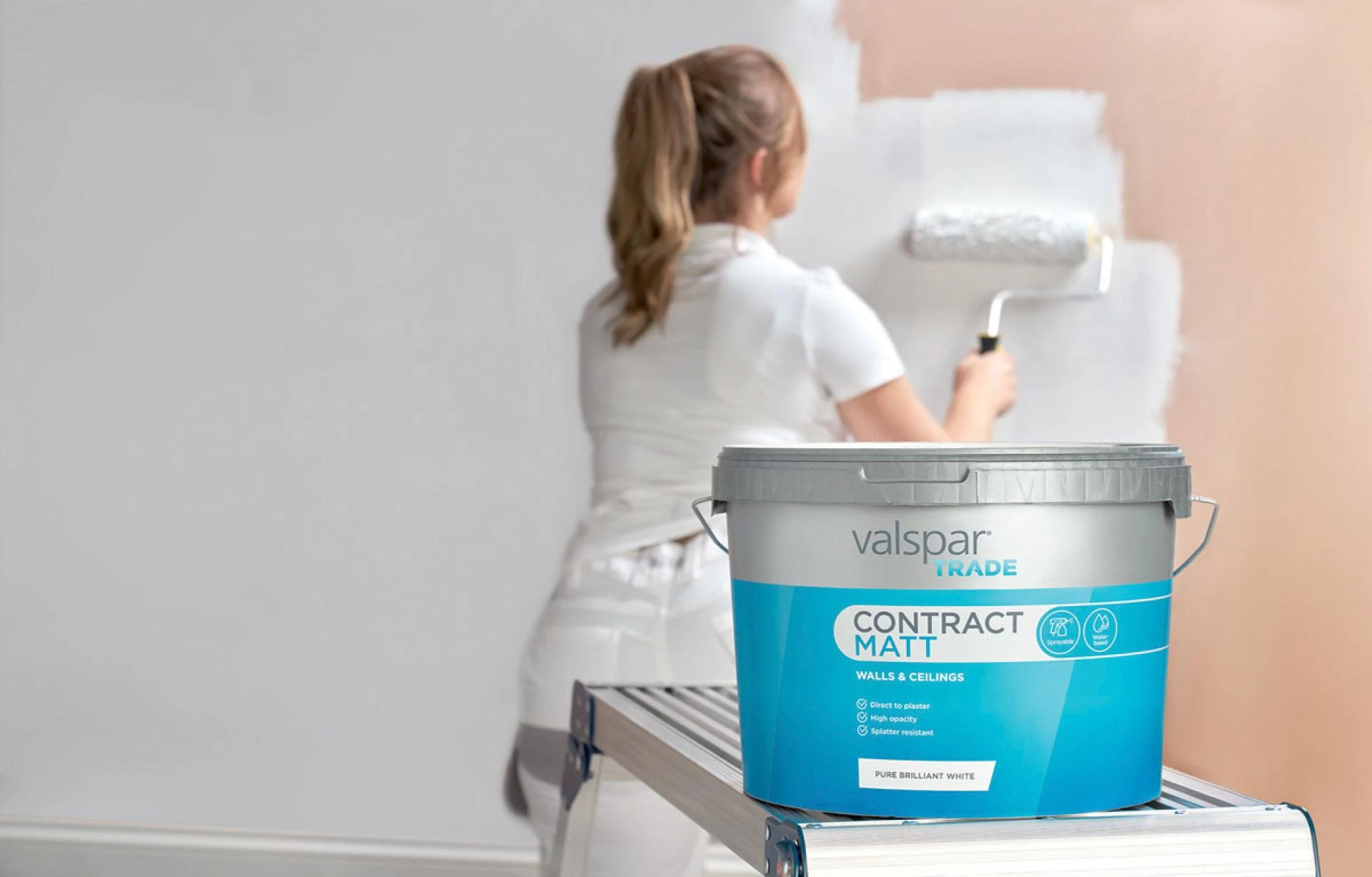 Wallpaper vs. Paint: Which Is Best for Your Walls?