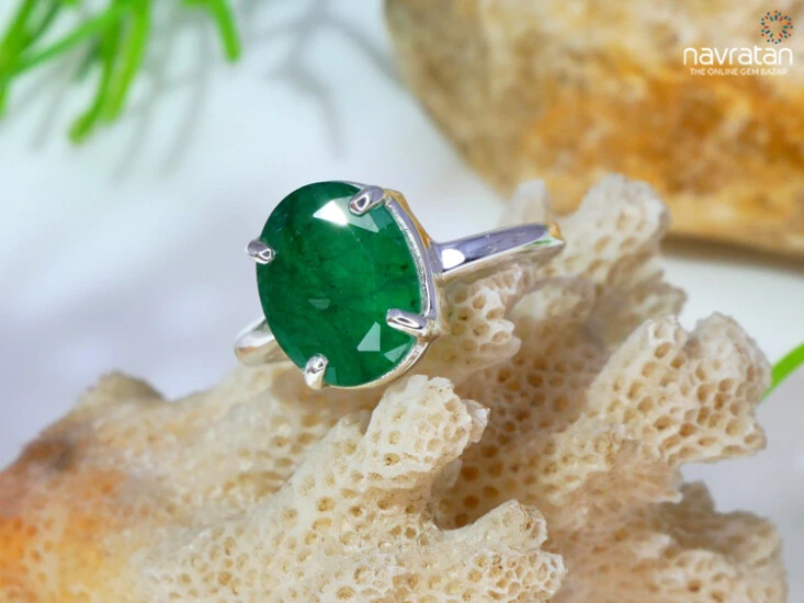 From AI to Astrology: Why Everybody Is Wearing Emeralds in 2025