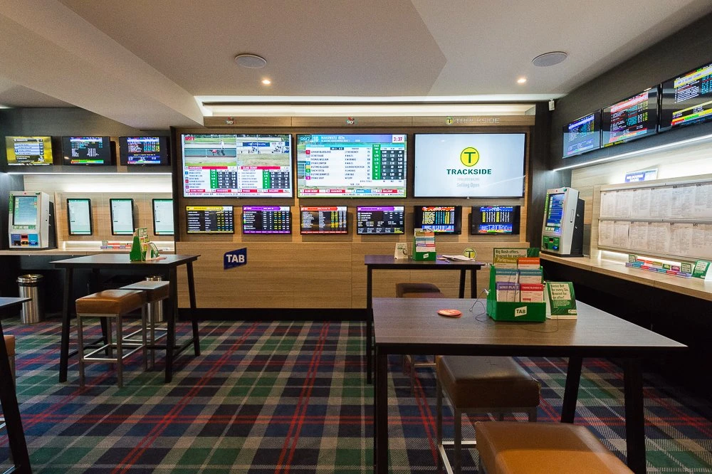 Diamond Creek Hotel – A Hidden Gem among Greensborough, Bundoora and Eltham