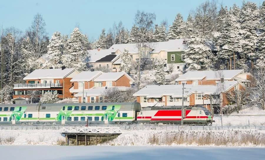 Winter Vacations Redefined: Explore by Luxury Trains