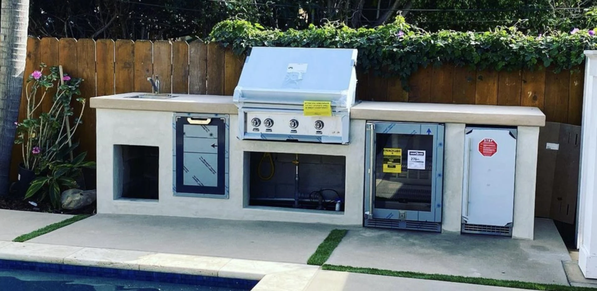 How Custom Fire Pits Enhance Outdoor Living Spaces