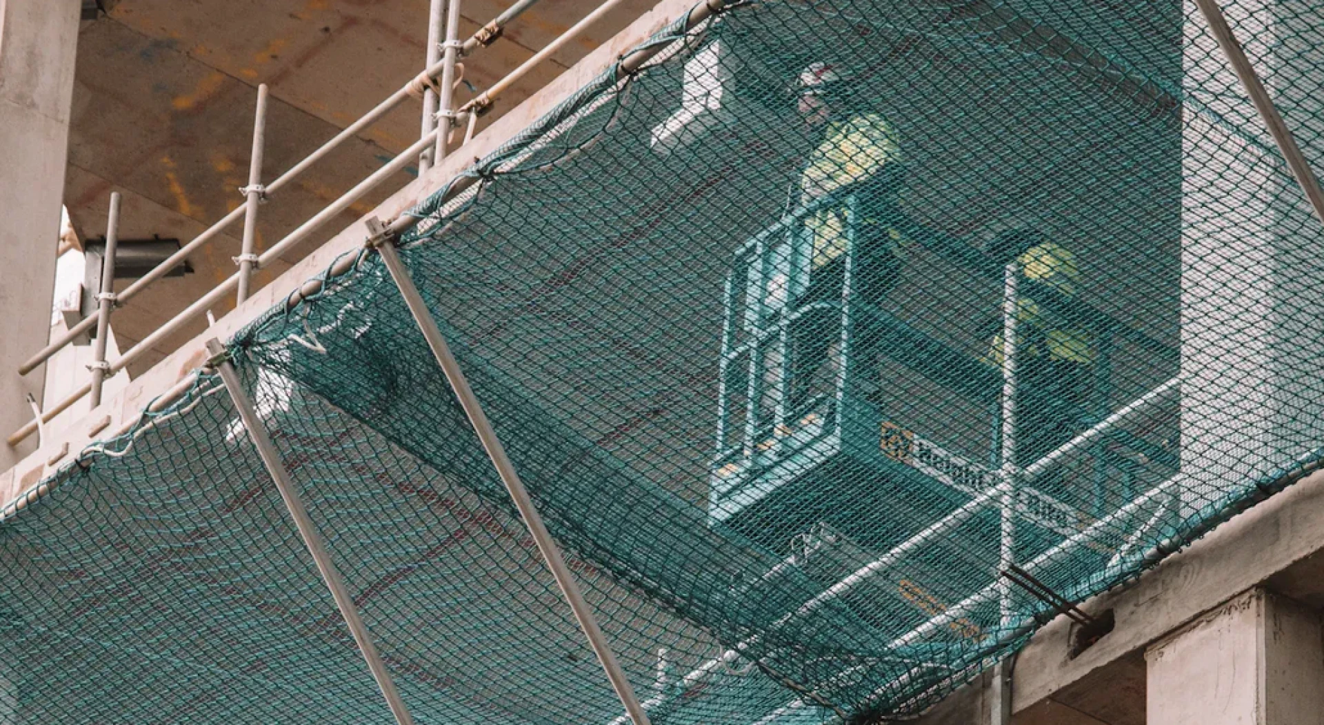 Why Construction Safety Nets Are the Backbone of a Secure Worksite!