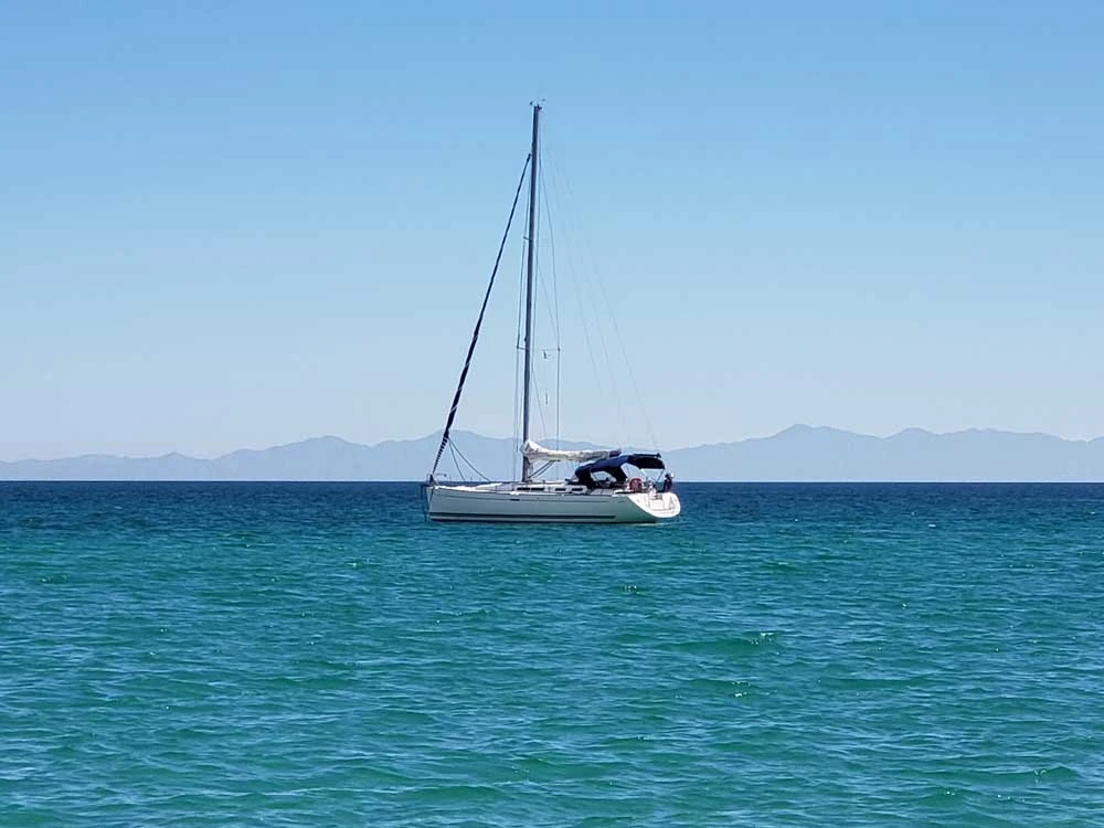 Discover the Thrill of a Catamaran Cabo San Lucas Adventure Today