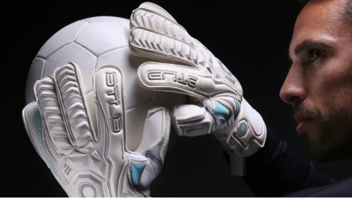 Advanced Technology Gloves – Redefining Performance and Protection