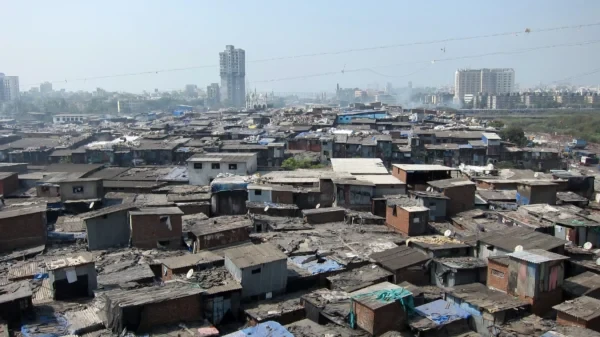 See Mumbai Like Never Before – Join Dharavi Slum Tour